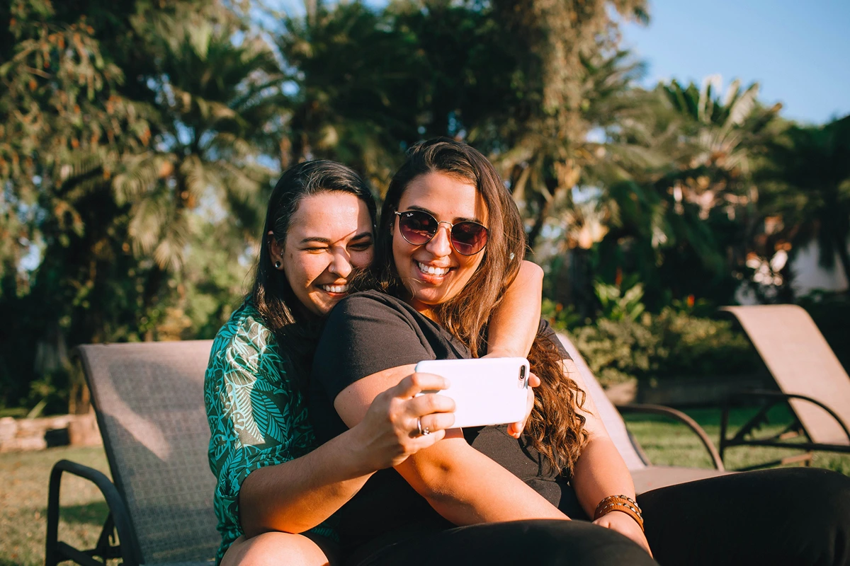 positive social feed, scroll with purpose