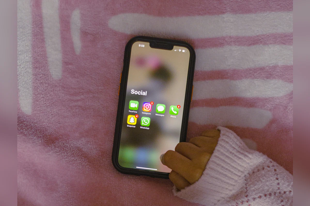 Phone with social media apps presented and notifications