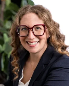 Headshot of Blair Wexler-Singer, Social Worker, Toronto, Ontario