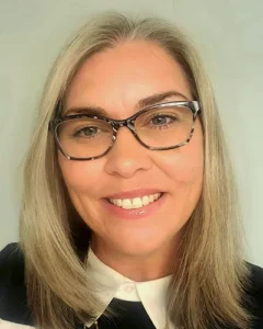 Headshot of Siobhan Chirico, Therapist, Burlington, Ontario, Canada