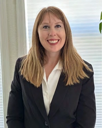 Headshot of Amanda Smith