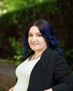 Headshot of Amie Martinez